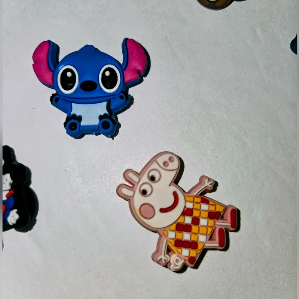 Cute Cartoon Shoe Charms Set 8pcs